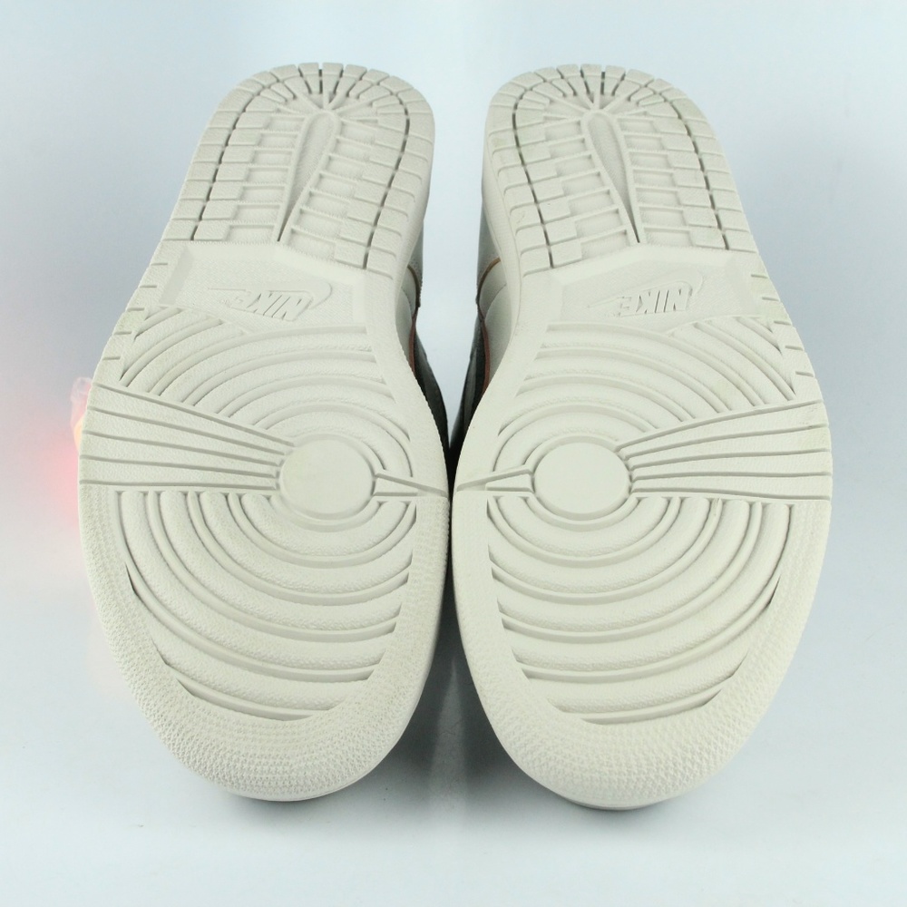 2019 JORDAN 1 RETRO SB NYC TO PARIS 12 (NEW) - Picture 5 of 6